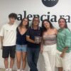 Los adolescentes sólo ven la tele «cuando están cenando con sus padres»